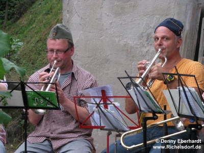 Dmmer-2011-02
