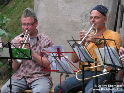 Dmmer-2011-03