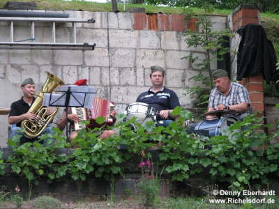 Dmmer-2011-26